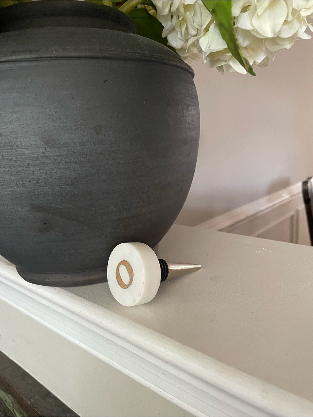 PB Wine Stopper O Monogram